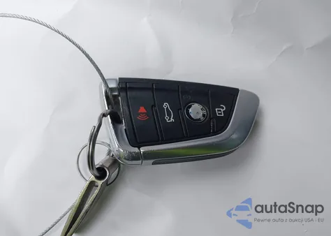 2018 BMW X3 xDrive30I z USA, uszkodzony, nr VIN 5UXTR9C51JLC72542